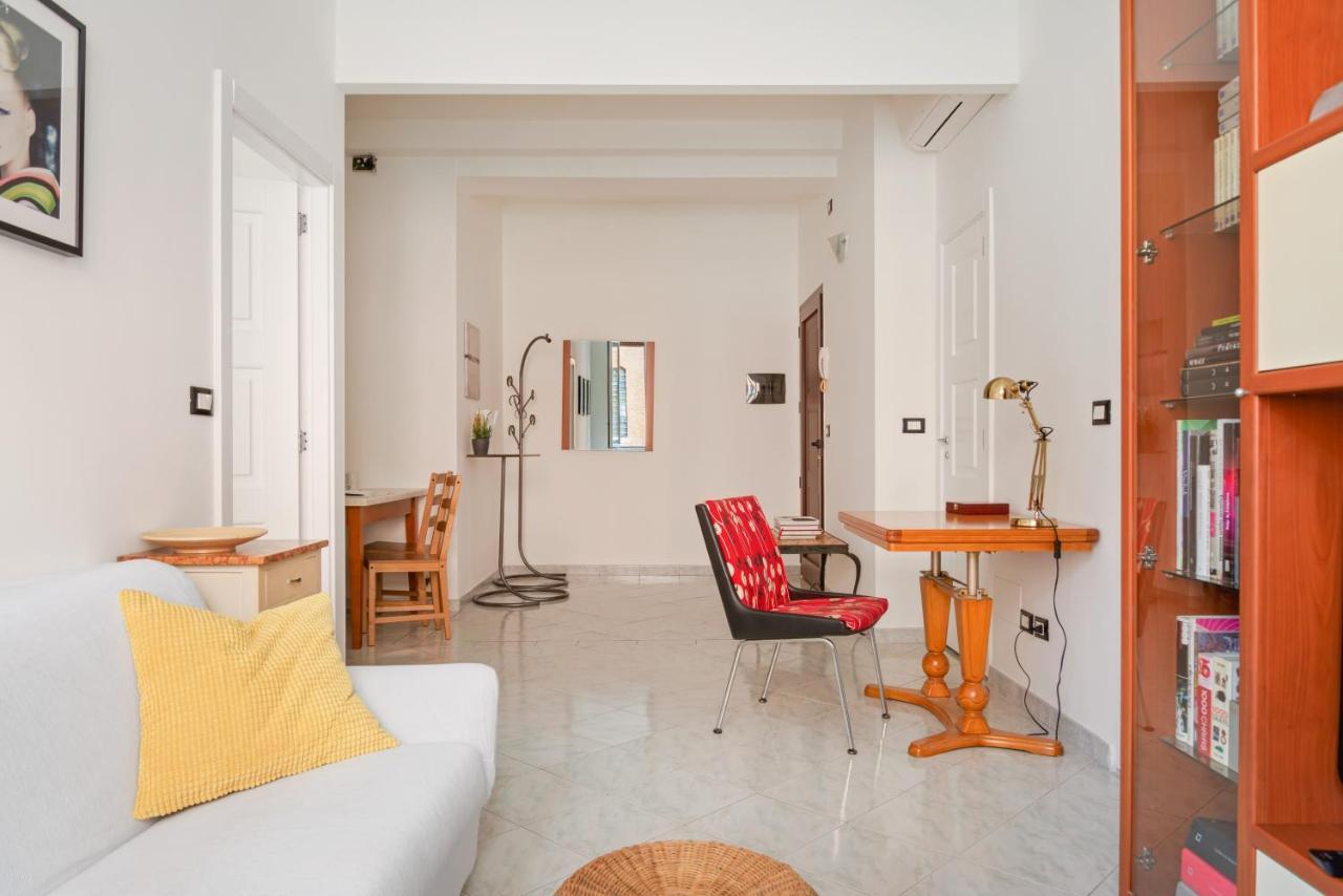Stazione Centrale Cozy And Functional Flat Mediolan Zewnętrze zdjęcie